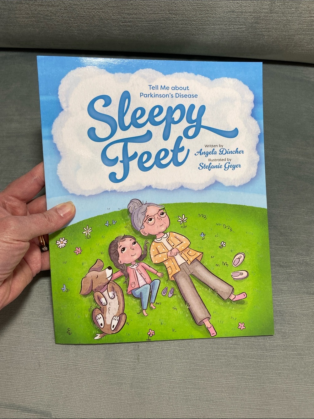 Sleepy Feet By, Angela Dincher autographed by me, explaining Parkinson’s Disease - Picture 12 of 17